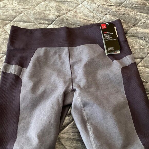 Under Armour athletic Compression Leggings Medium Size Gray & purple crop NEW - Picture 11 of 11
